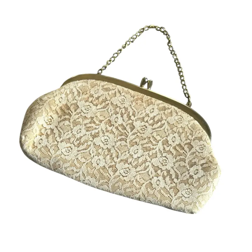 Vintage Beige Lace Snap Purse with Gold Chain