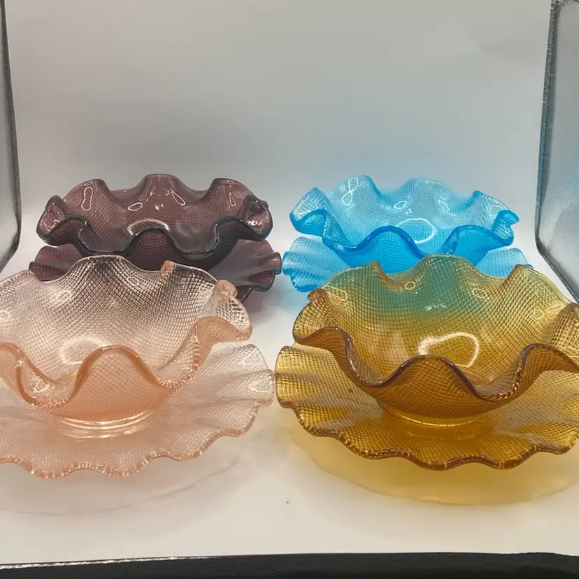 Vintage Italian Colony Glass Ruffled Bowl And Saucer Sets, Waffle Pattern, 8 Pcs