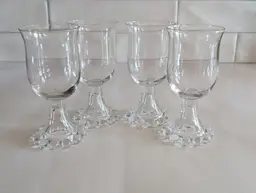 Vintage Imperial Glass Candlewick Set of 4 5.25 inch wine or water glasses