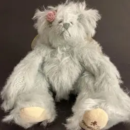 Vintage Bartons Creek Collection 1999 Gund Angel Bear Aurora, Artist Karen Mayer