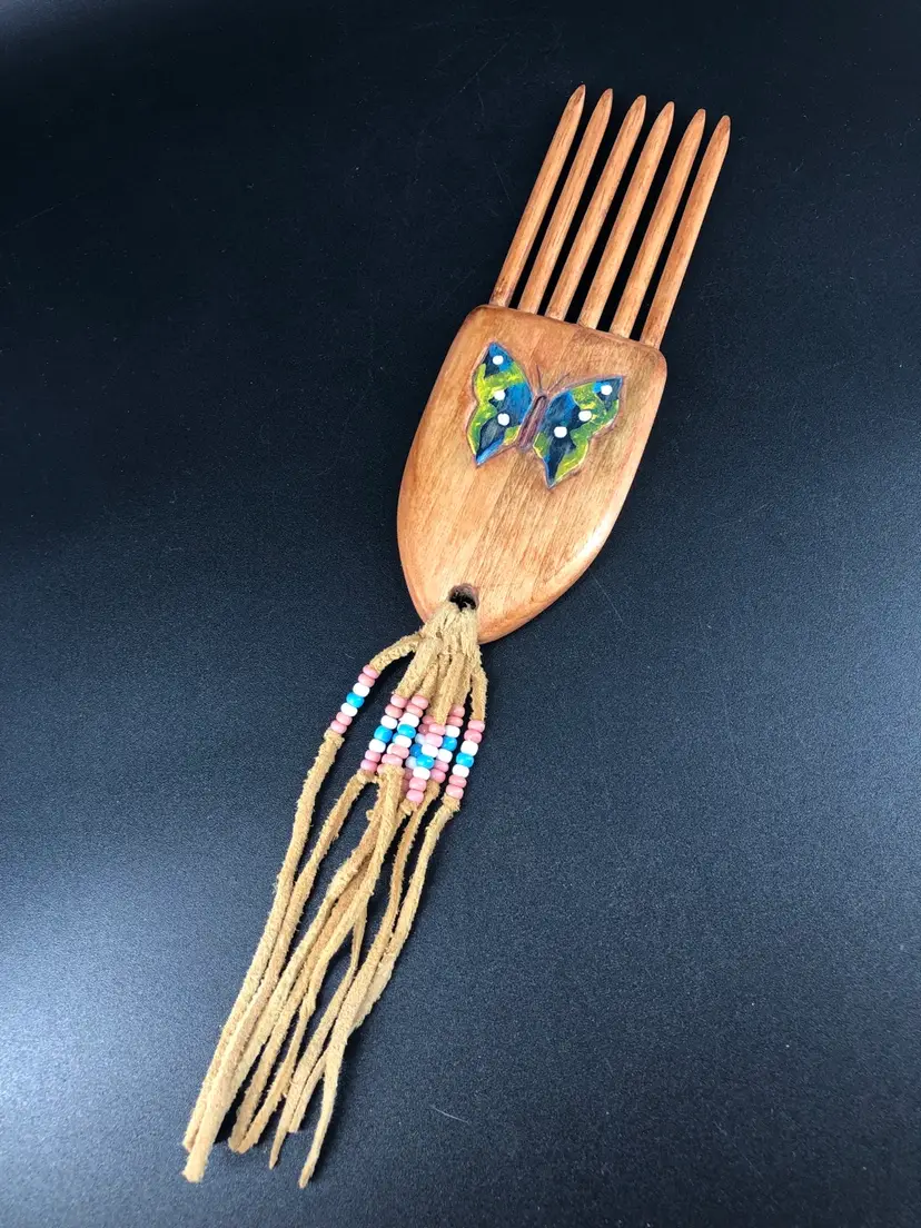 Vintage Hand-Crafted Signed “One Hawk” Native Wooden Hair Pick Comb