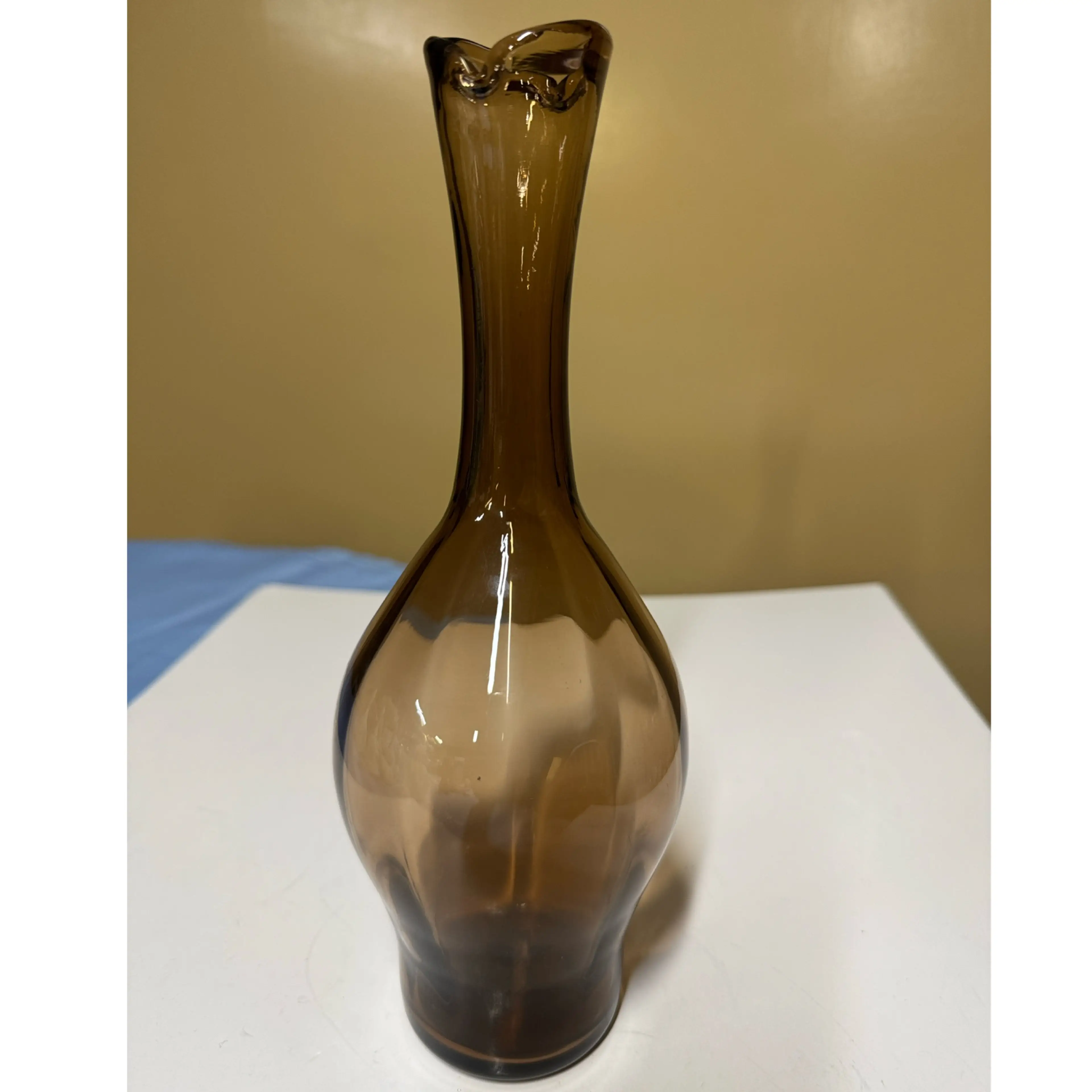 Image 1 of 7