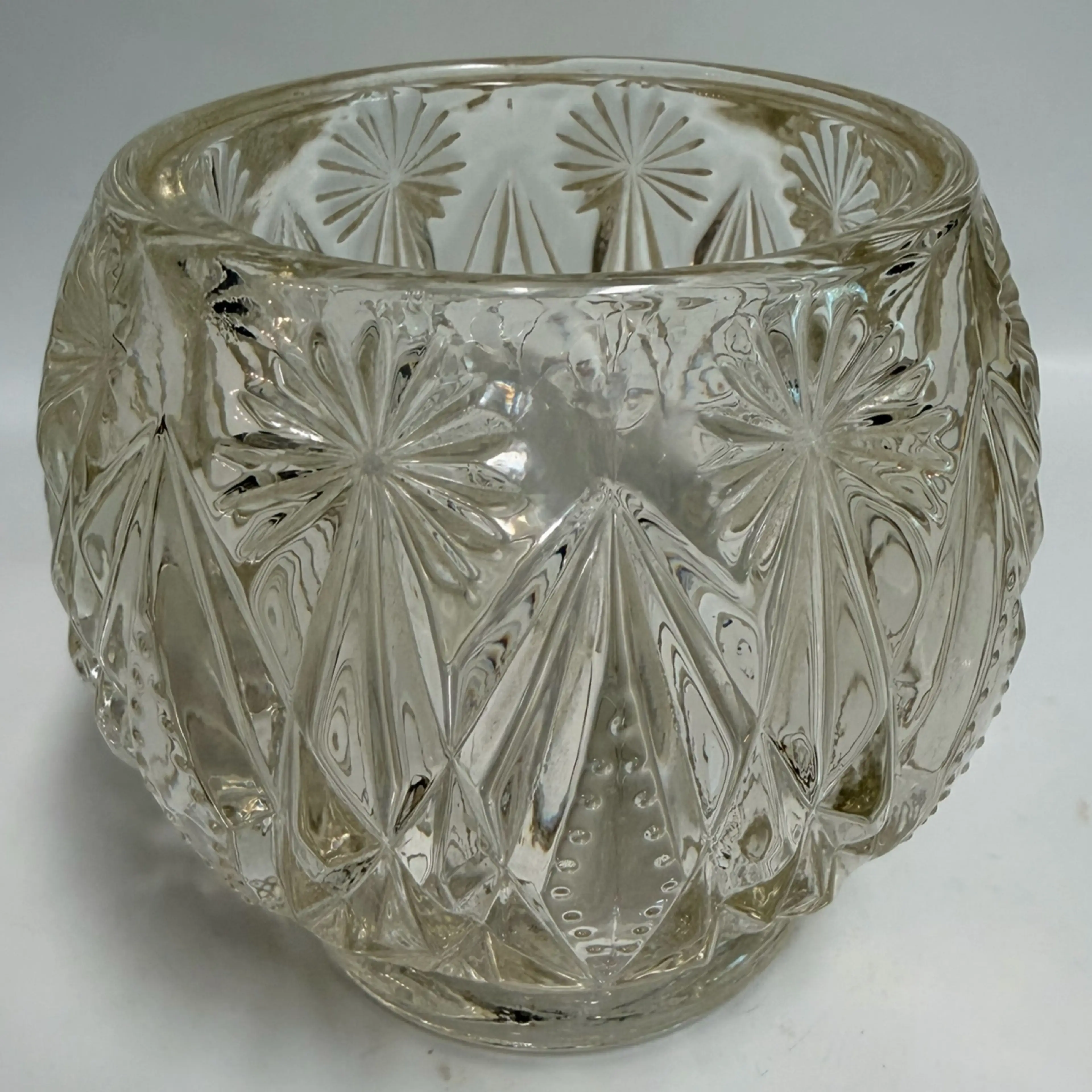 Image 2 of 6