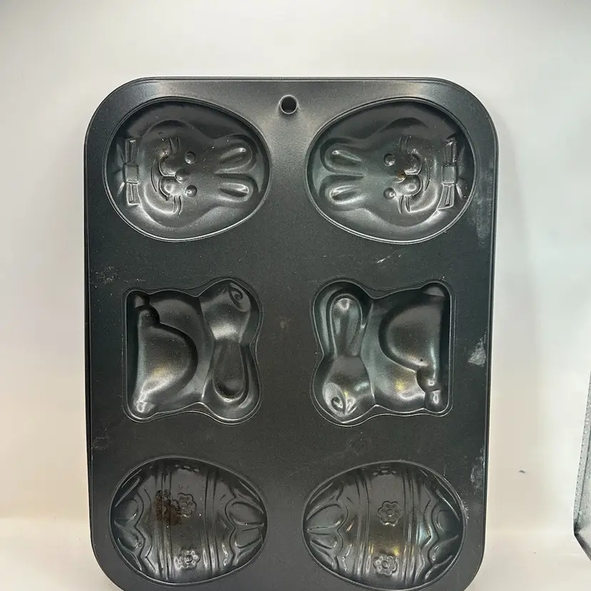 Easter Cake Pan