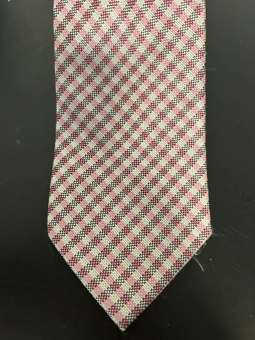 Vtg Jones NY Plaid Pink Grey White Tie