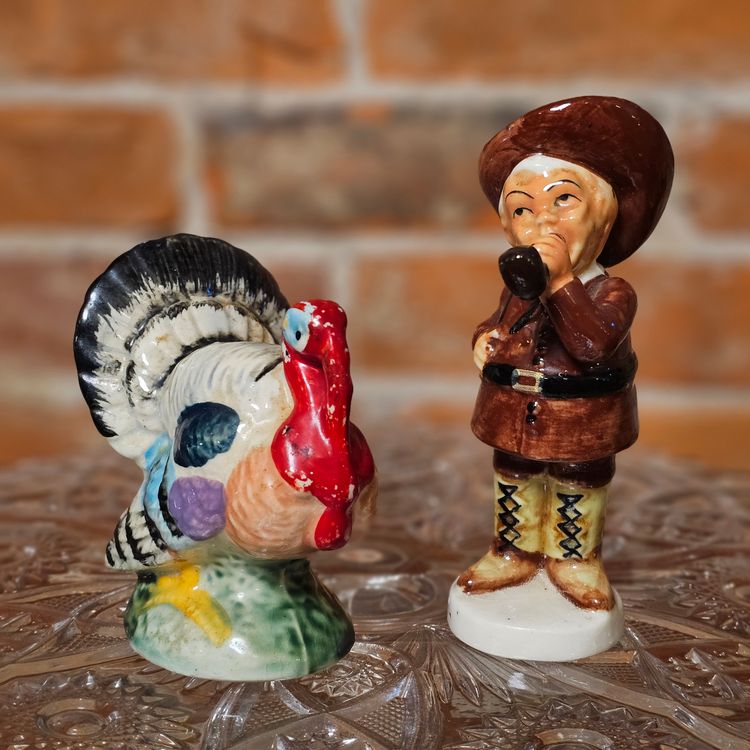 Vintage Thanksgiving Turkey and Pilgrim Salt and Pepper Shakers
