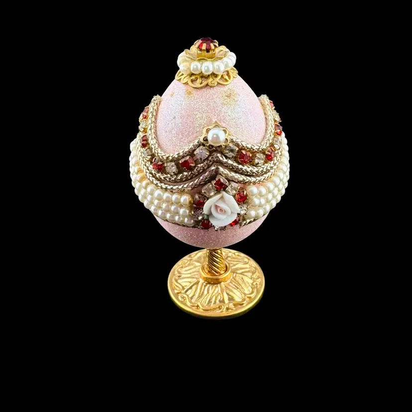 Vintage Kingpoint Pink Jewel Quail Egg Trinket Box 2.75” Tall x 1.5” Wide
