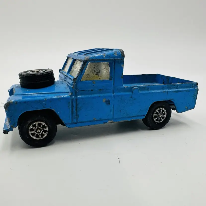 Corgi Toys Whizzwheels Land Rover 109 Wb Diecast Car Made In Britain Vintage