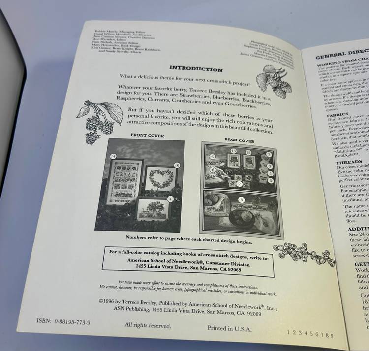 Vintage Berries Cross Stitch Pattern Booklet: 14 Projects, 1996