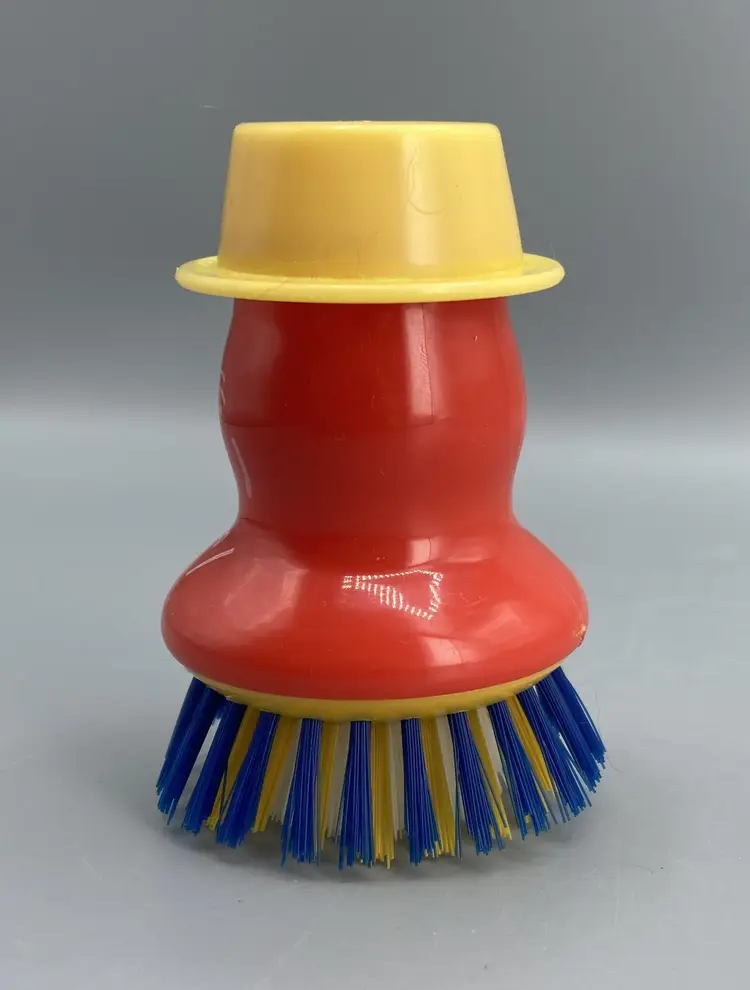Mr. Scrubs Refillable Pan & Plate Cleaner Brush Scrubber - red, yellow, blue - Vintage