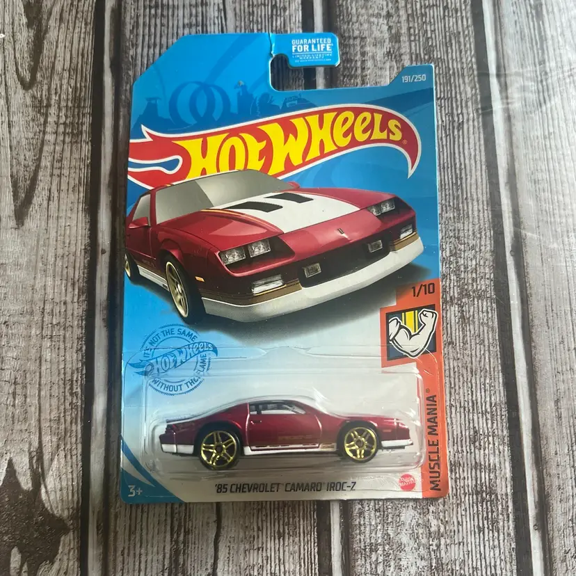 Hot Wheels - ‘85 Chevrolet Camaro IROC-Z - #191/250 - 2021 Muscle Mania 1/10