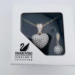 For The Sparkles Lover! 🎁 Swarovski Jewelers Collection Boxed Puffy Heart Necklace And Round Dangle Earrings