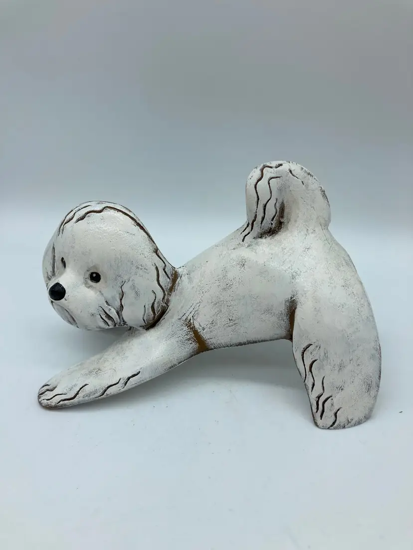 Lynda Pleet 1995 Dog Figurine Hand Painted Folk Art Brown White, Signed