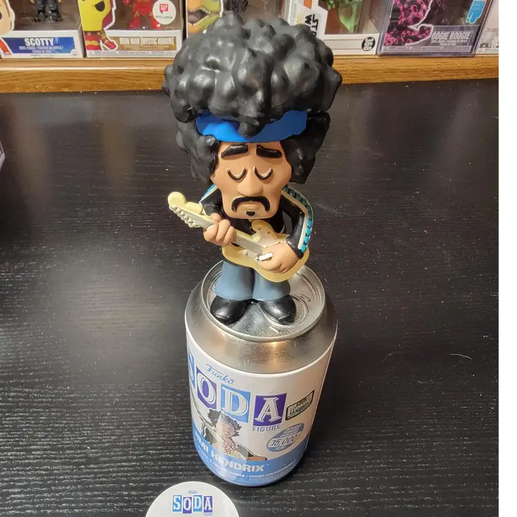 Funko SODA JIMI HENDRIX FUNKON LIMITED EDITION 15,000 PC/PZ Authentic Hendrix Playing Guitar EYES CLOSED