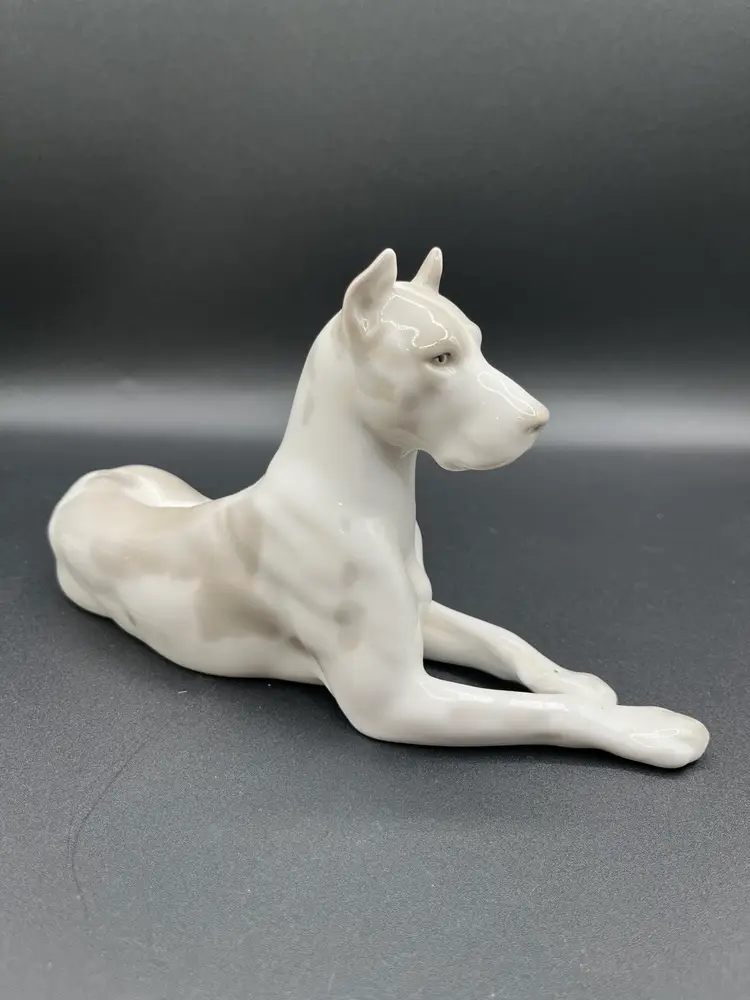 Vintage USSR Lomonosov GREAT DANE Porcelain Dog Figurine White/Gray 9.5"