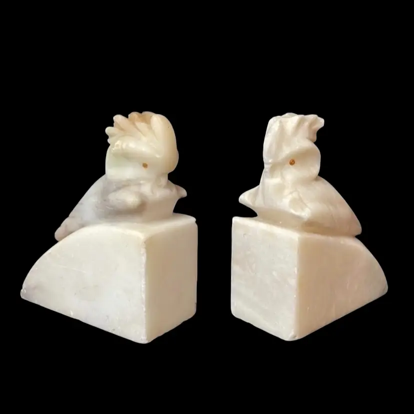 Set of 2 Art Deco Italian Alabaster Cockatoo Bird Hand Sculpted Bookends