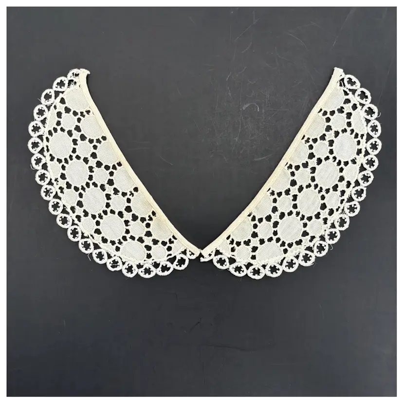 50s Eyelet Lace Collar White Vintage Pinup Peter Pan Accessory.  2 Piece, measure 3” x 7”.