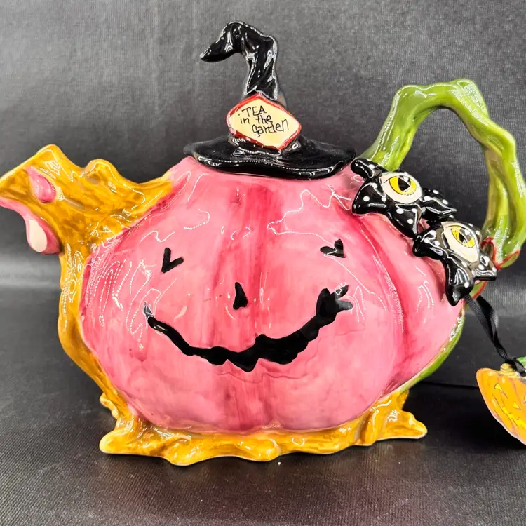 2023 Blue Sky Clayworks Jack-O-Lantern Pumpkin Teapot