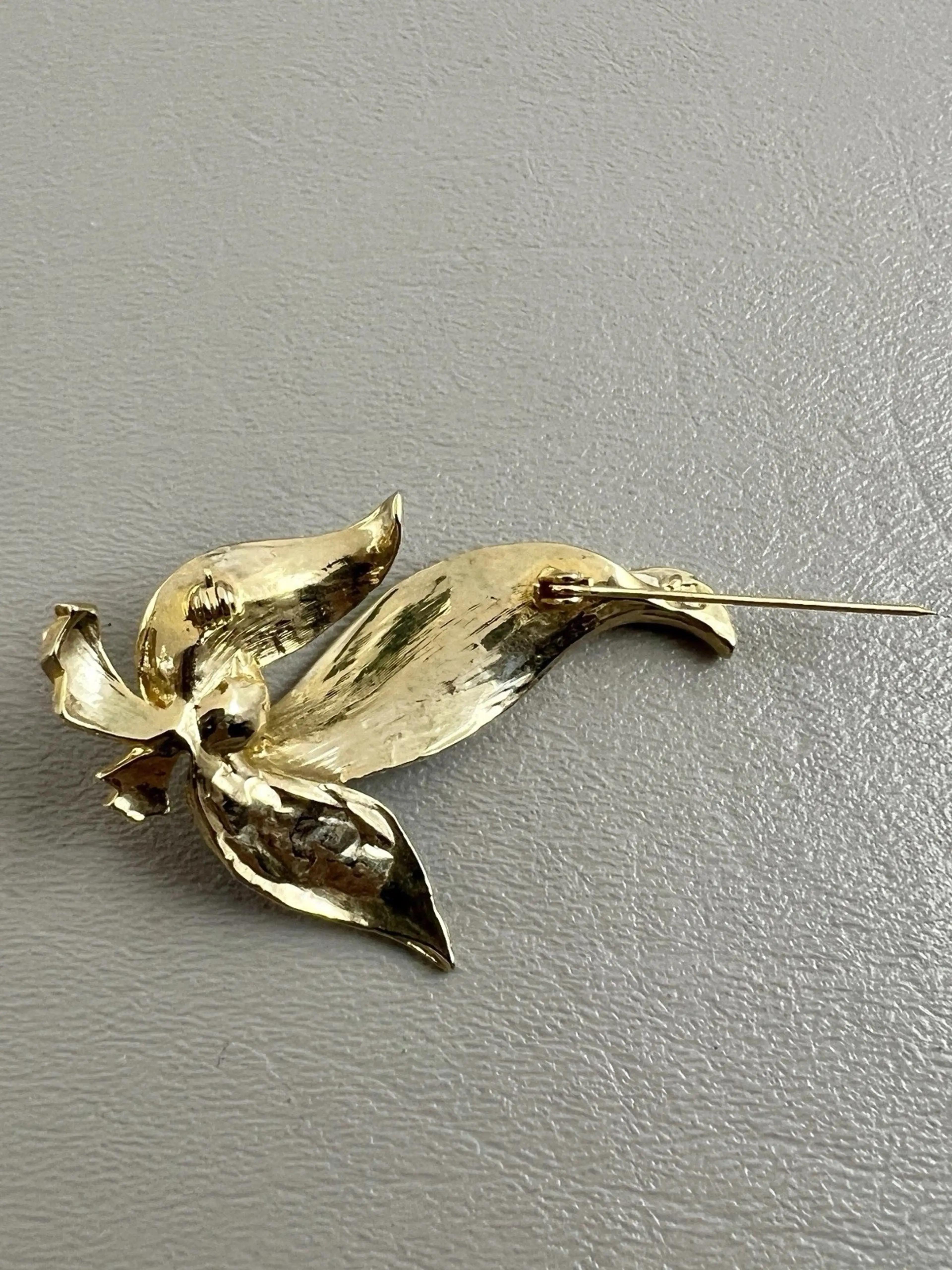 Image 3 of 4