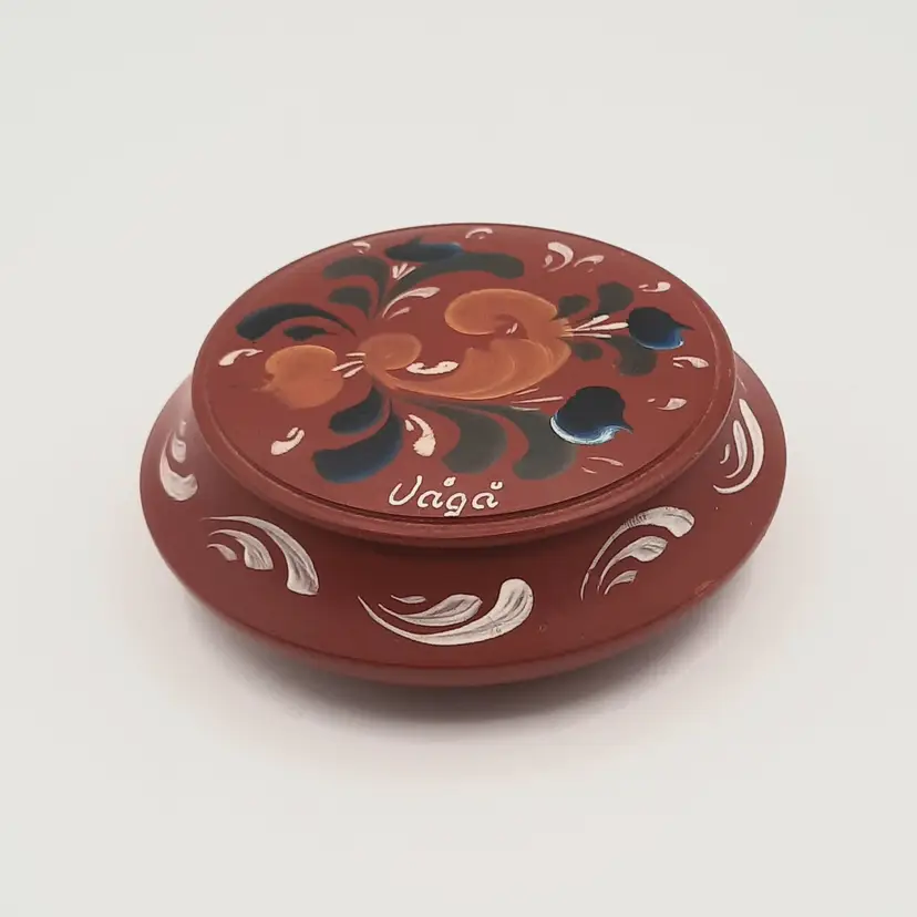 Norwegian Rosemaling Handpainted Wooden Trinket Box Signed