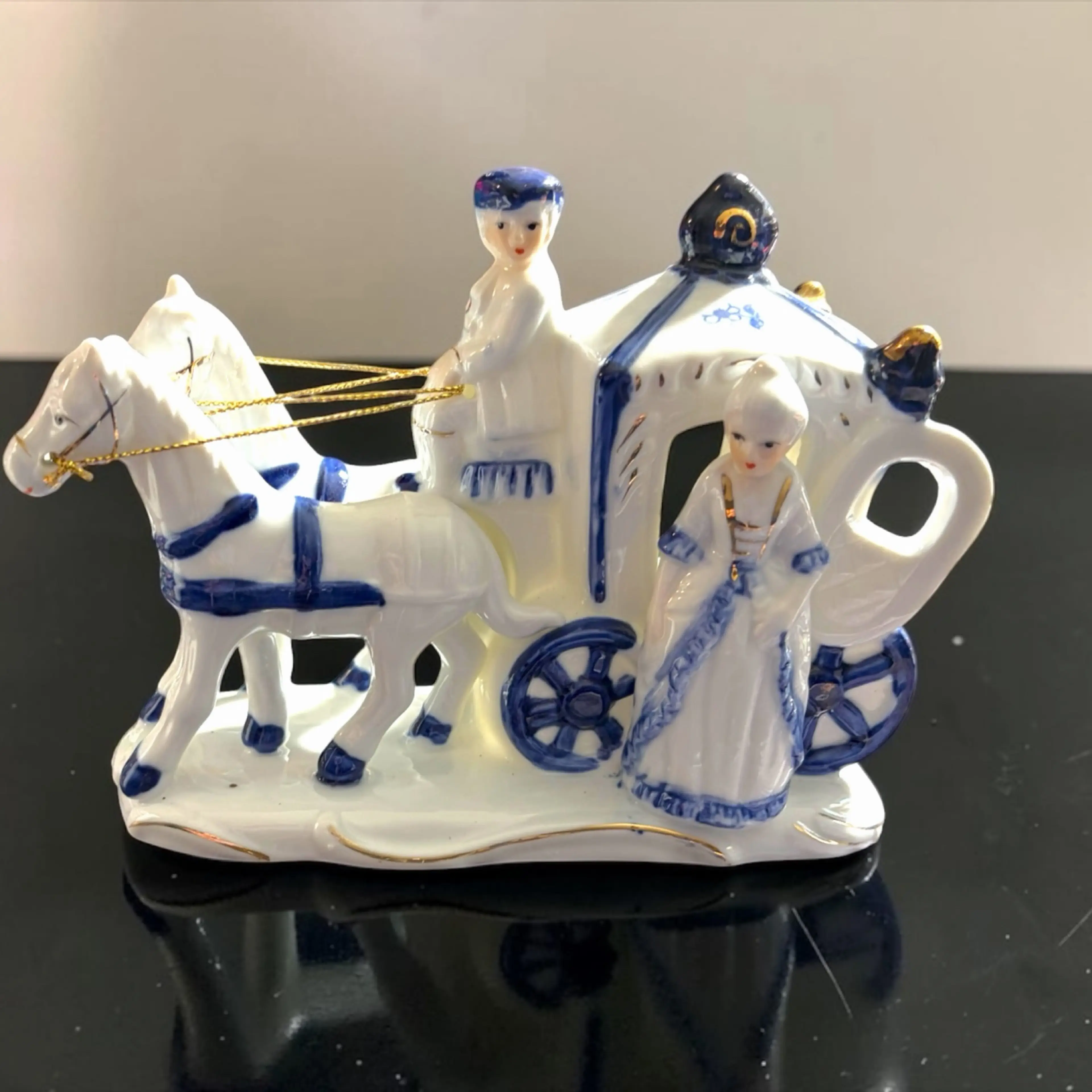 Image 1 of 20