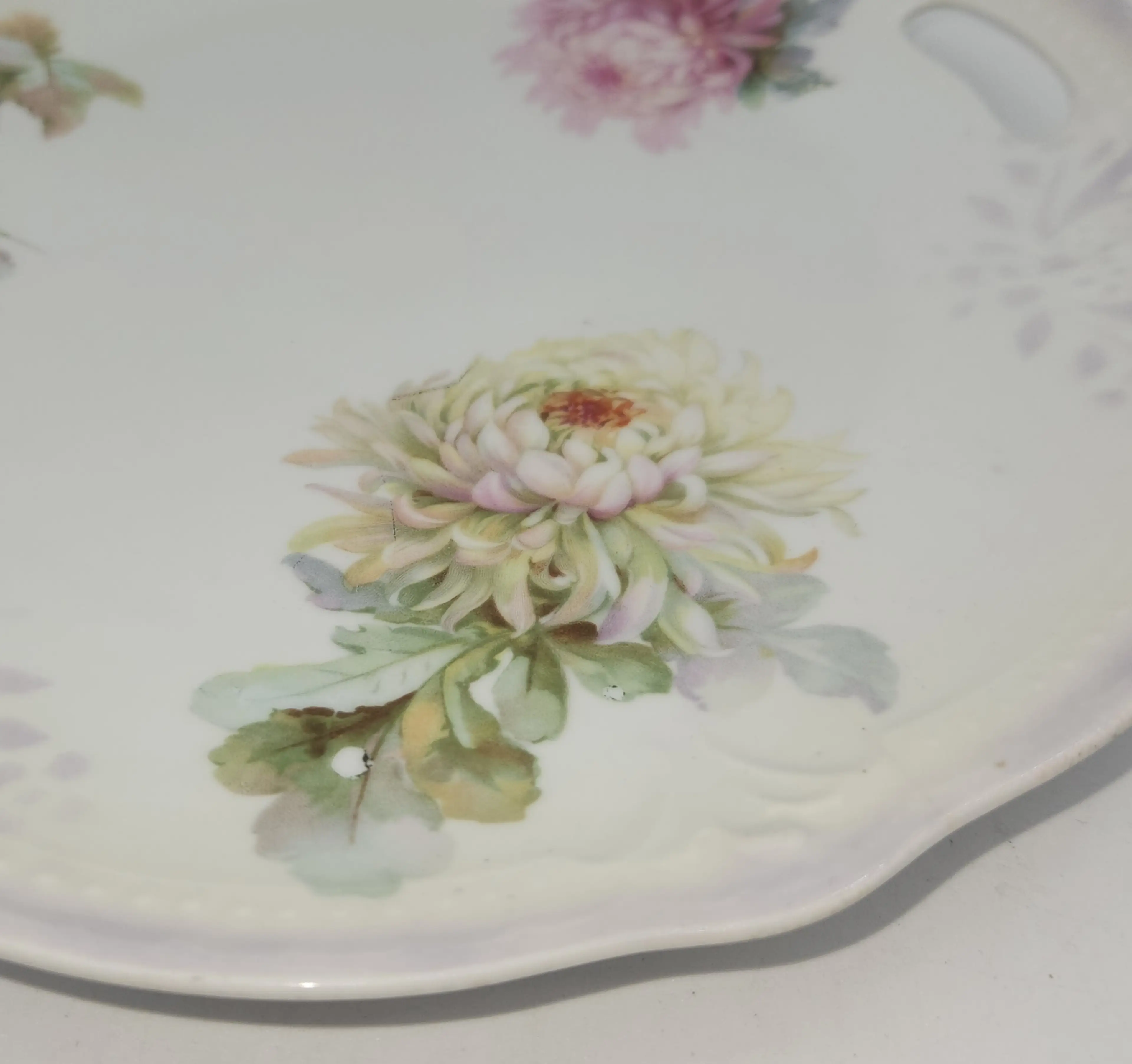 Image 4 of 12
