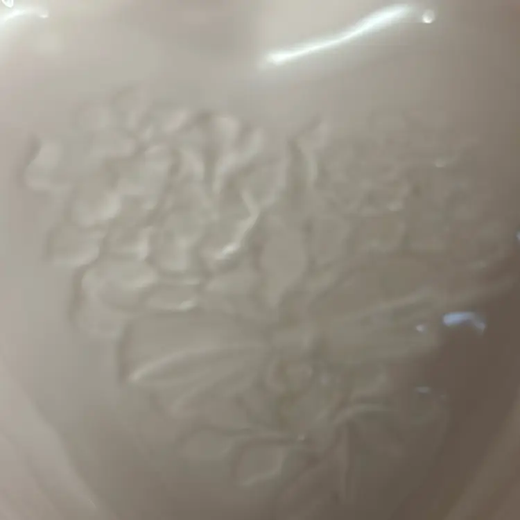 Longaberger Sweetest Heart Dish