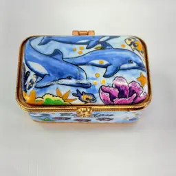 Bandon Oregon Souvenir Dolphin Trinket Box