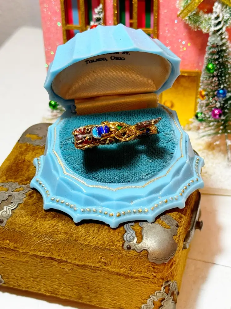 Epic Vintage Enamel Cloisonné Dragon Pendant
1.5”