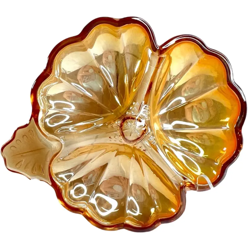 Jeannette Marigold Clover Shaped Candy Dish Or Trinket Tray. 6-1/4” x  7-1/8”.