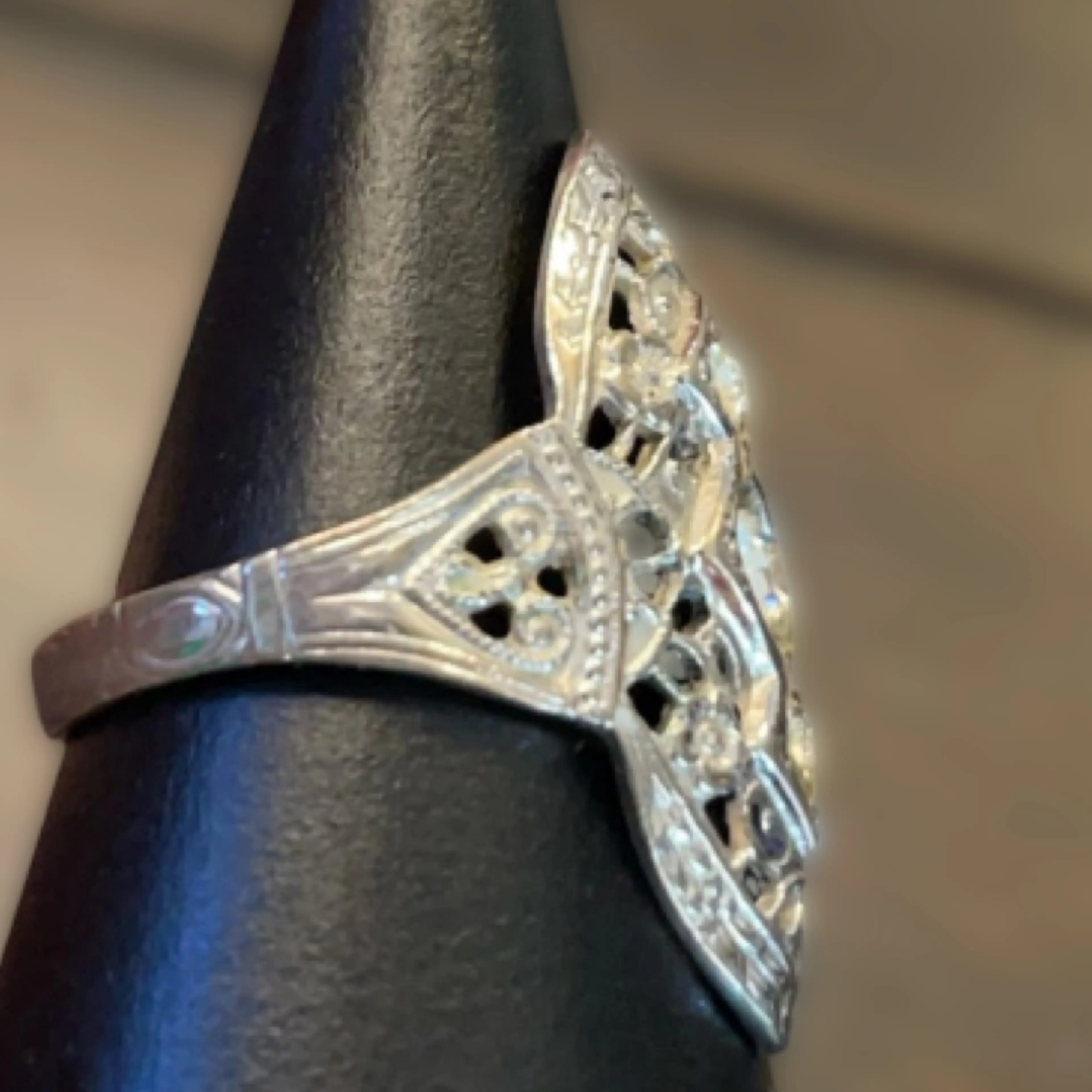 Image 4 of 5