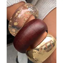 CHUNKY BANGLE SET – GOLD, WOOD & RESIN STATEMENT BRACELETS