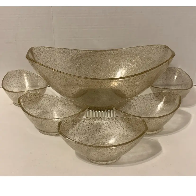 MCM 1956 Styson Art Products 6 Piece Gold Fleck Acrylic Salad Bowl Service Set 