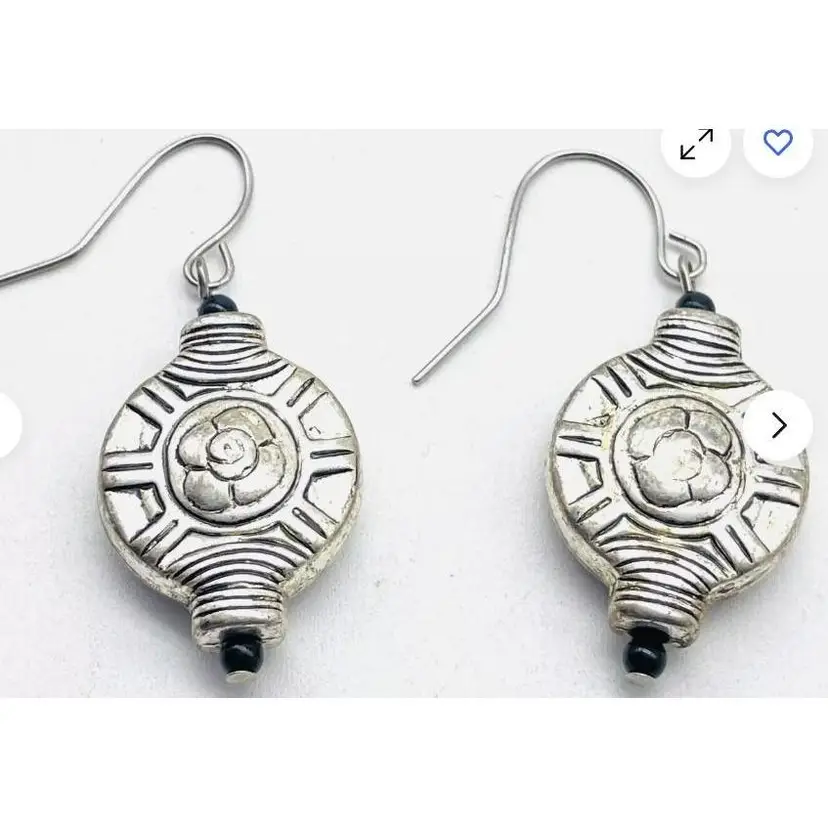 8938 Vintage Silver Tone Floral Dangle Earrings