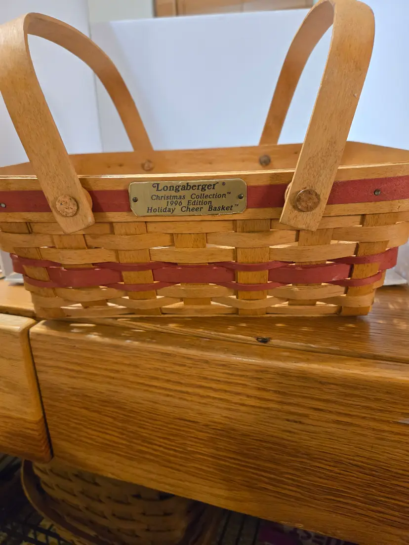 Vintage 1996 Longaberger Christmas Collection 1996 Edition Holiday Cheer Basket