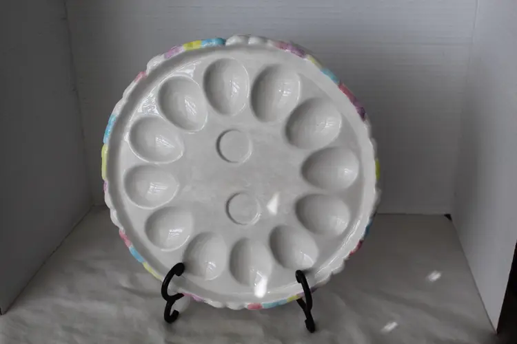 Vtg Ceramic Bunny and Tulip Deviled Egg Platter Dish Tray Easter Decor Cottage