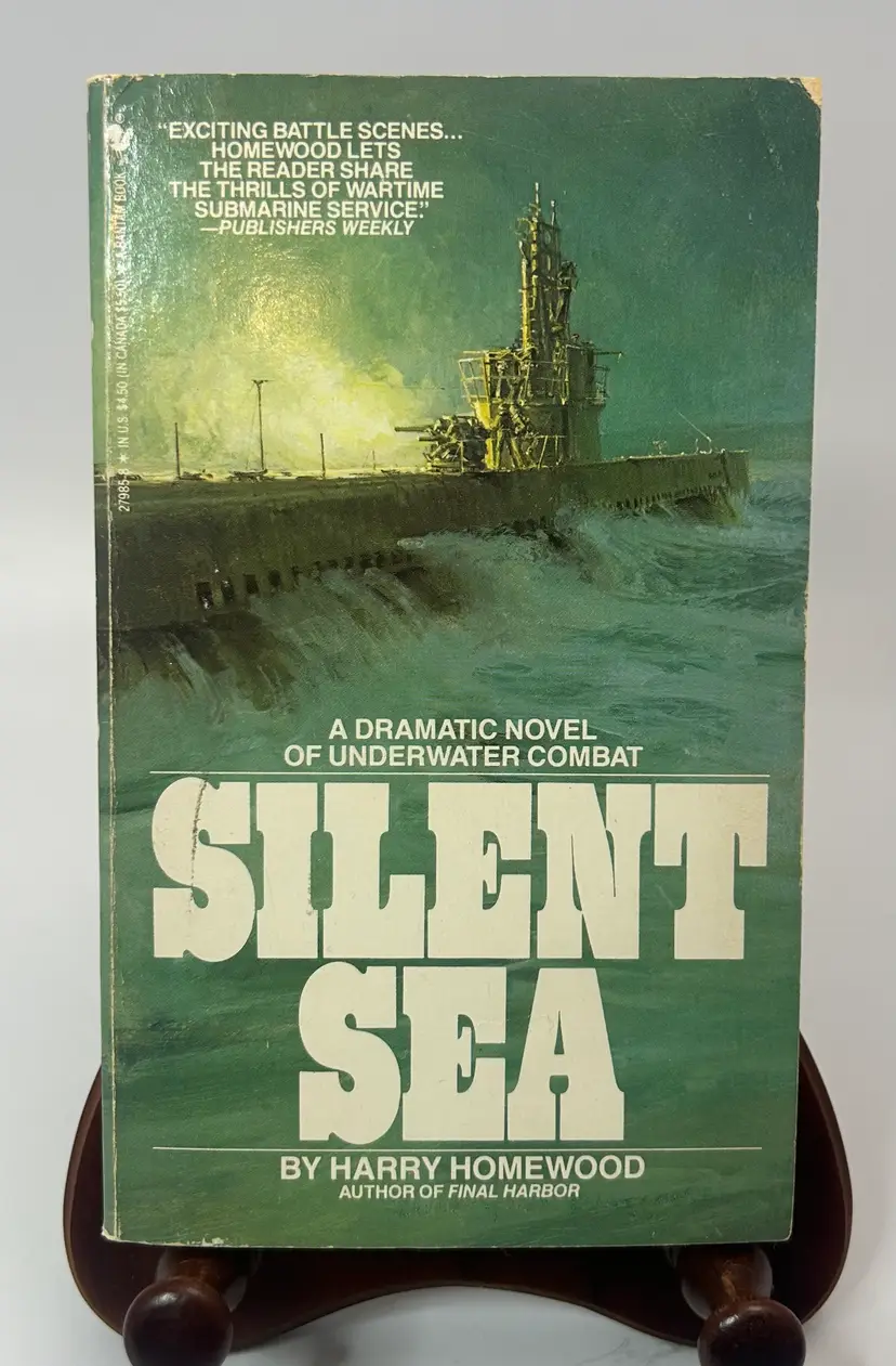 Vintage 'Silent Sea' By Roger Harry Homewood Paperback Book 1989 Bantam