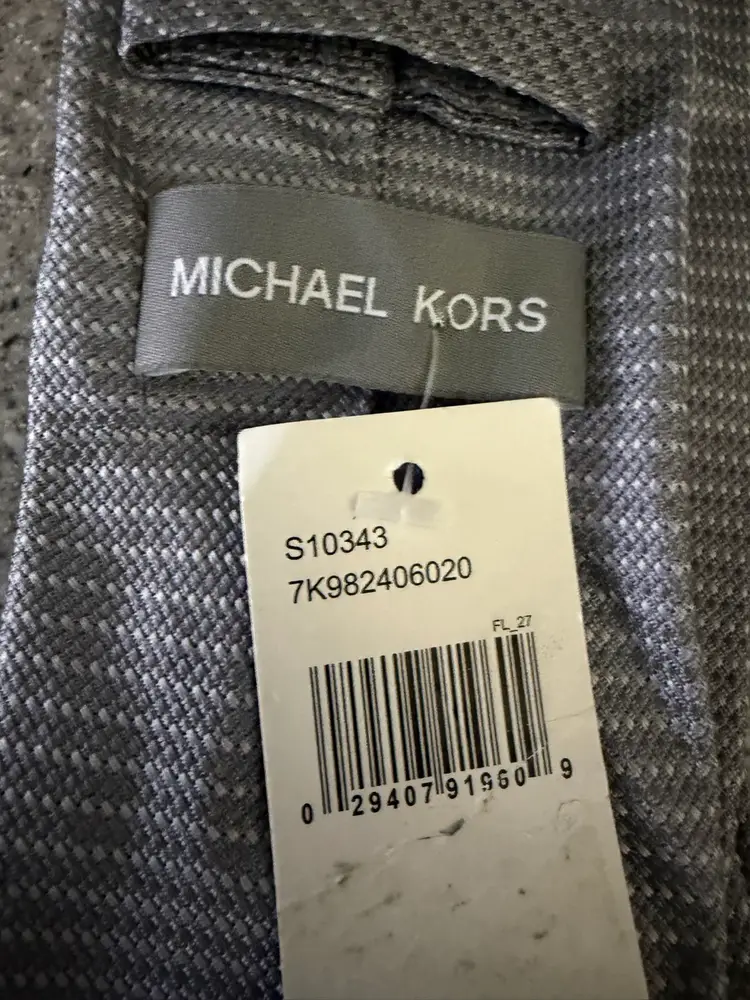New $69 This is a Michael Kors men's gray 100% silk Tie