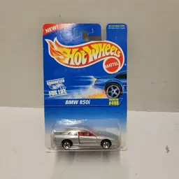 Hot Wheels BMW 850i Collector #498