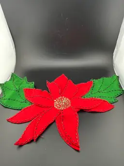 Vintage Felt Poinsettia with leaves Hand Sewn & beaded runner