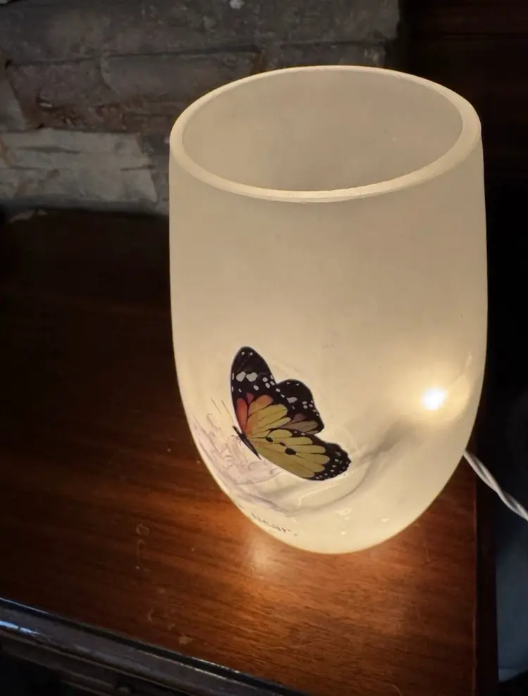 Stoney Creek Light I Know You Are Near Remembrance Butterfly Lamp