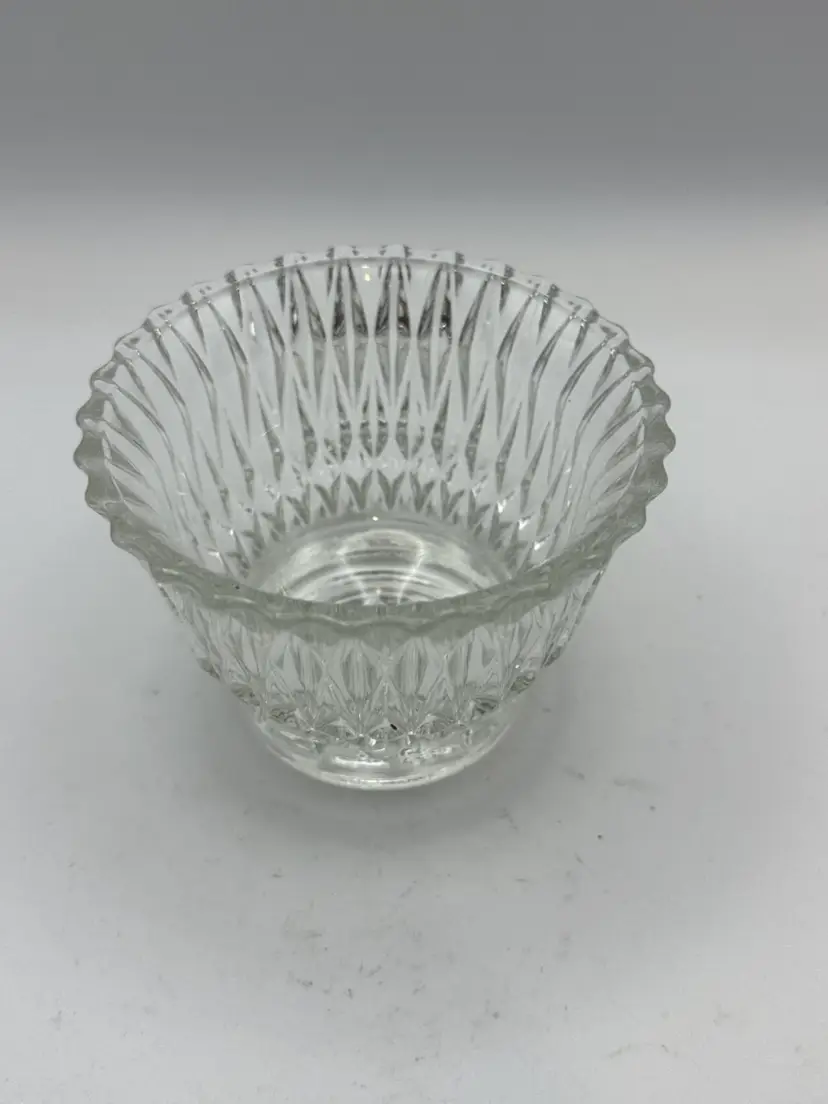 Vintage Small Libby Clear Pressed Glass Open Sugar Bowl With Elongated Diamond Pattern 2.75”