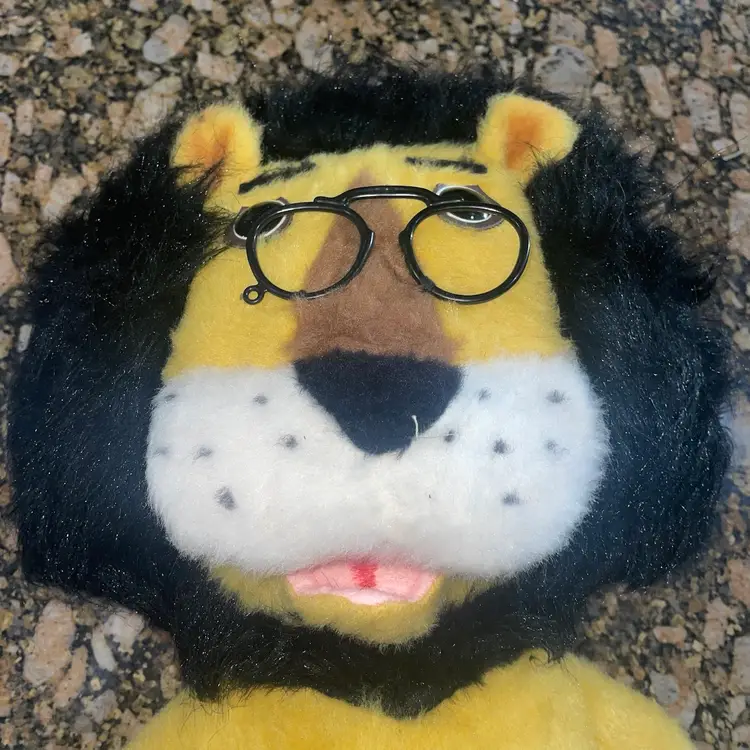 VINTAGE 1971 Animal Fair Hubert The Lion Stuffed Plush W/Tag Booklet 26”