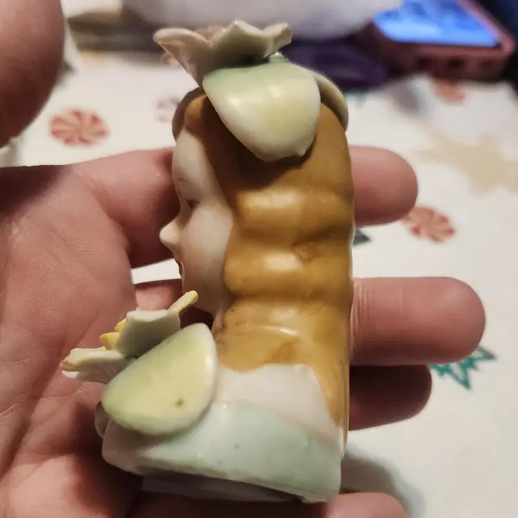 Vintage Lady Head Bust Figurine W Flowers Japan