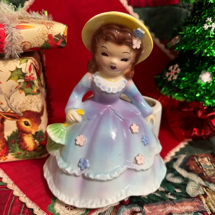 F-Vtg Japan Lefturis Garden Girl Planter