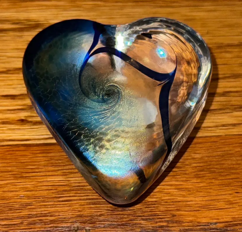 ROBERT HELD Heart Paperweight-Signed/Iridescent Blue Swirl Art Glass orig. label