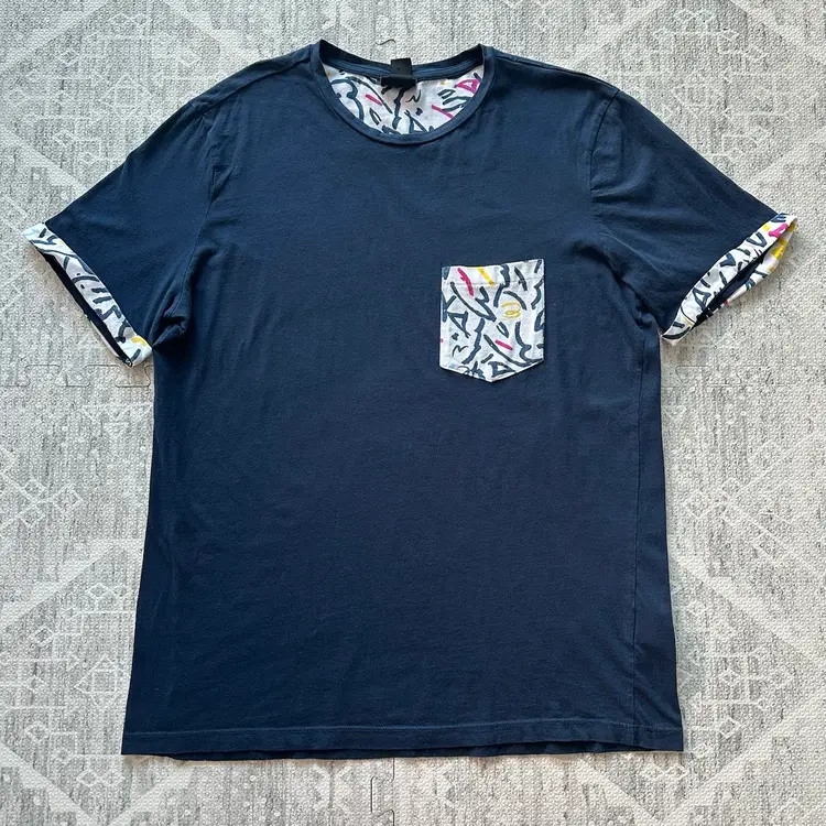 H&M 80’s Navy Pocket Tee Shirt with Cuffed Sleeve Retro Saved By the Bell Size L