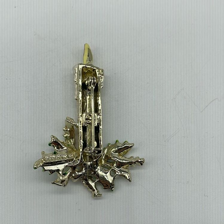 Vintage Jerry’s Holiday Candle Brooch