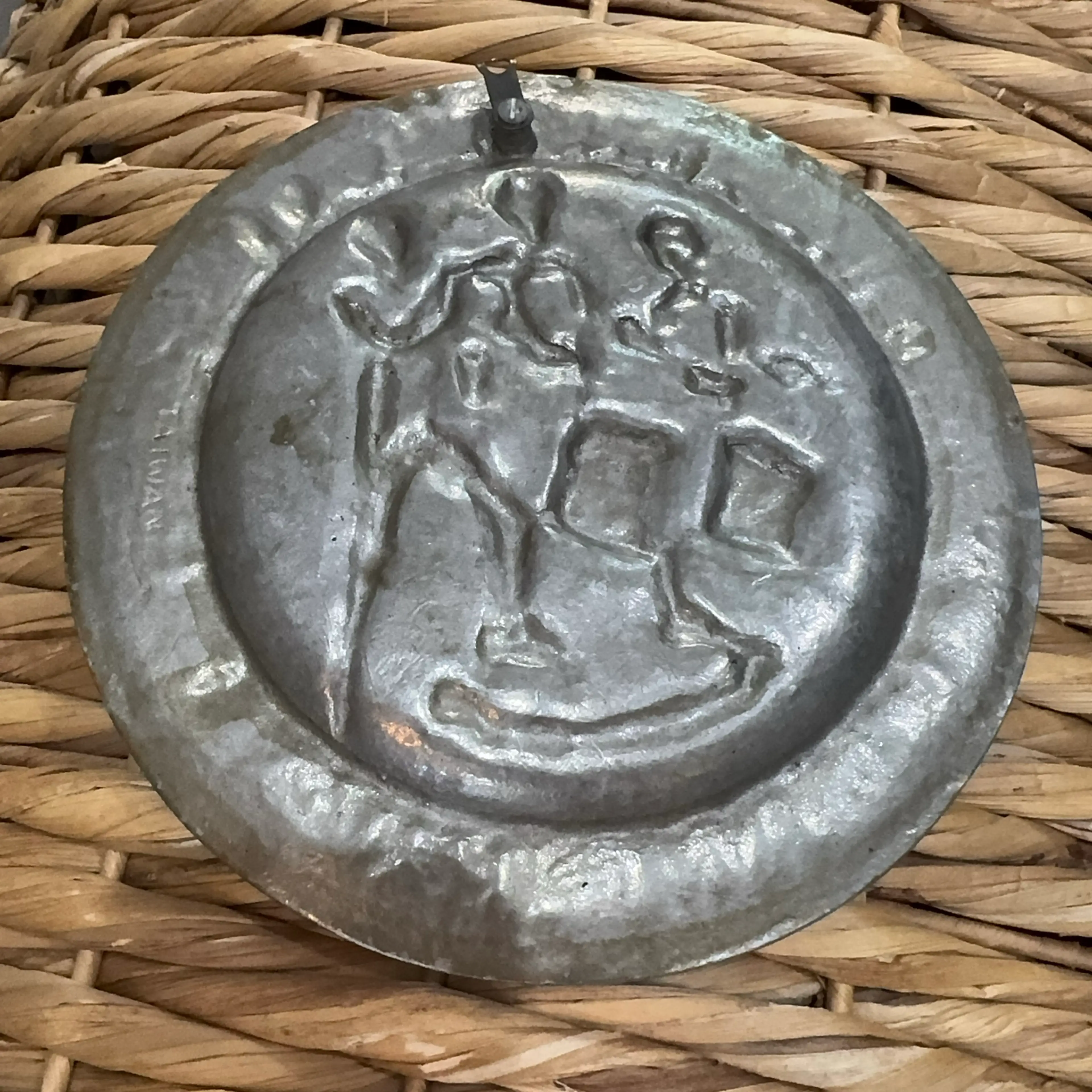 Image 2 of 3