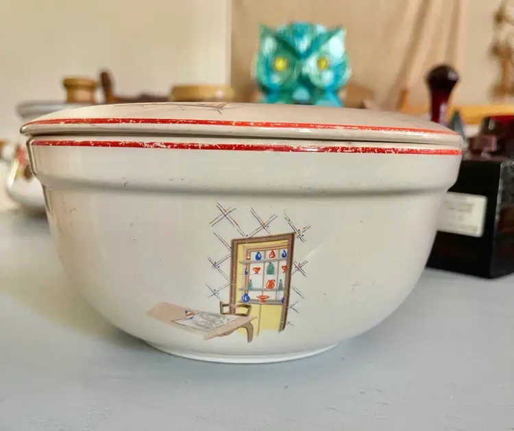 1940s Universal Cambridge oven safe dish
